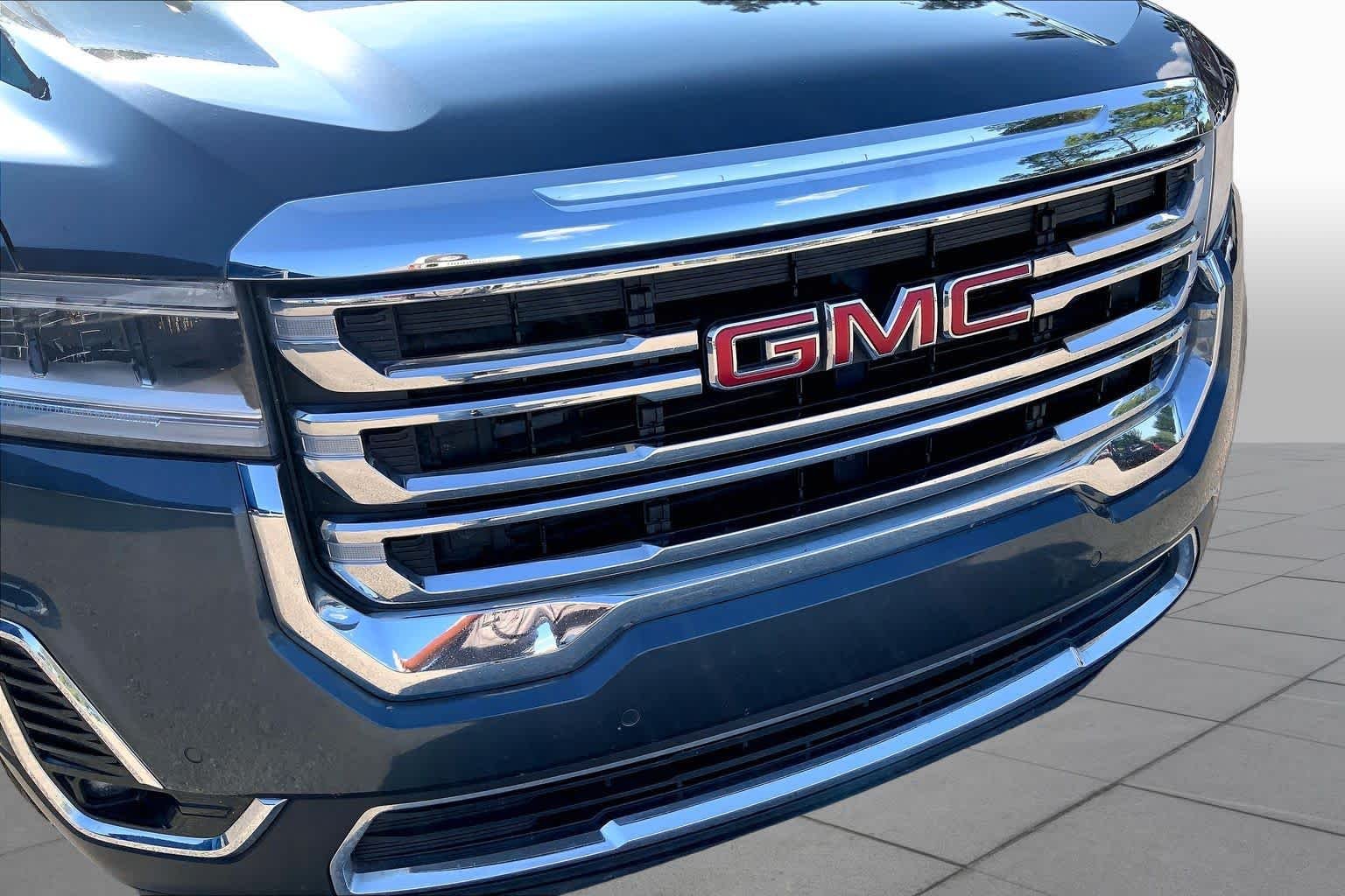 Used 2020 Dark Sky Metallic GMC SLT image 30