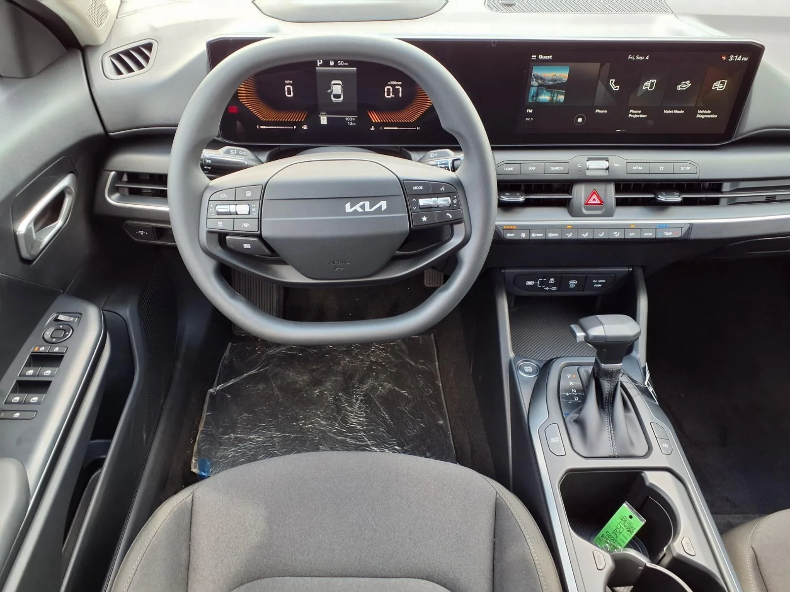 New 2026 Snow White Pearl Kia LXS image 4