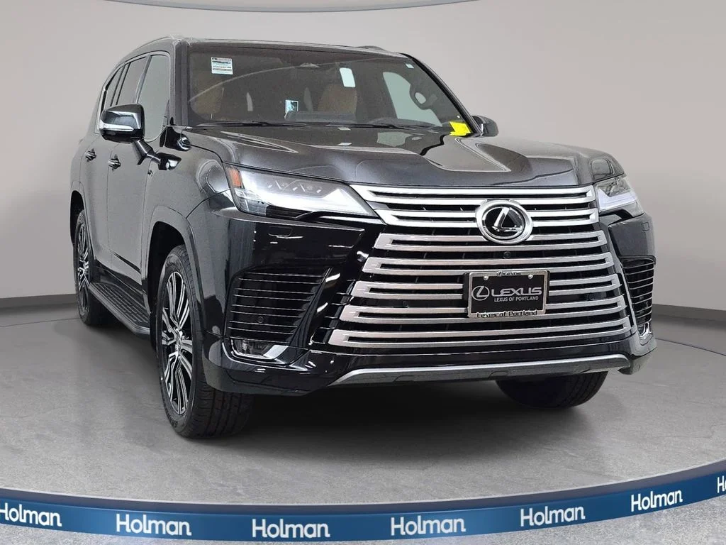 New 2026 Black Lexus 600 Luxury image 2