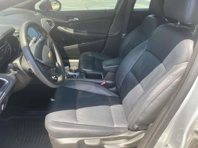 Used 2018 Silver Chevrolet LT image 11