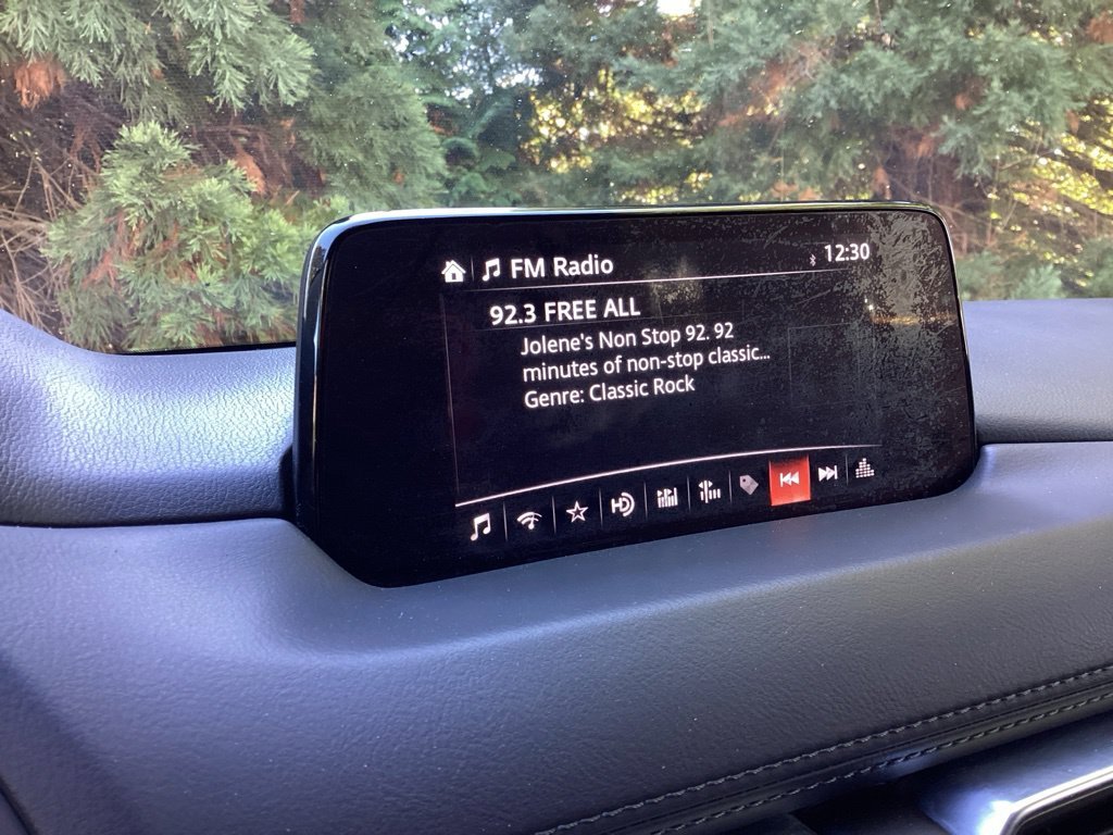 Used 2018 Blue Mazda Grand Touring image 14