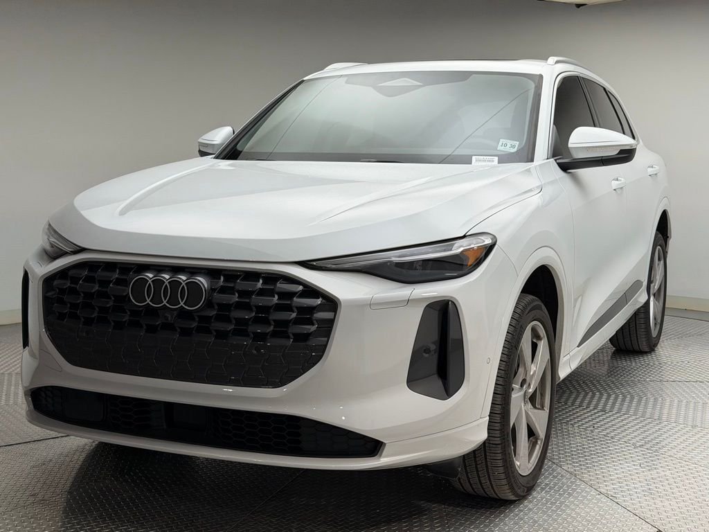 2025 Audi New Q5 Premium Plus