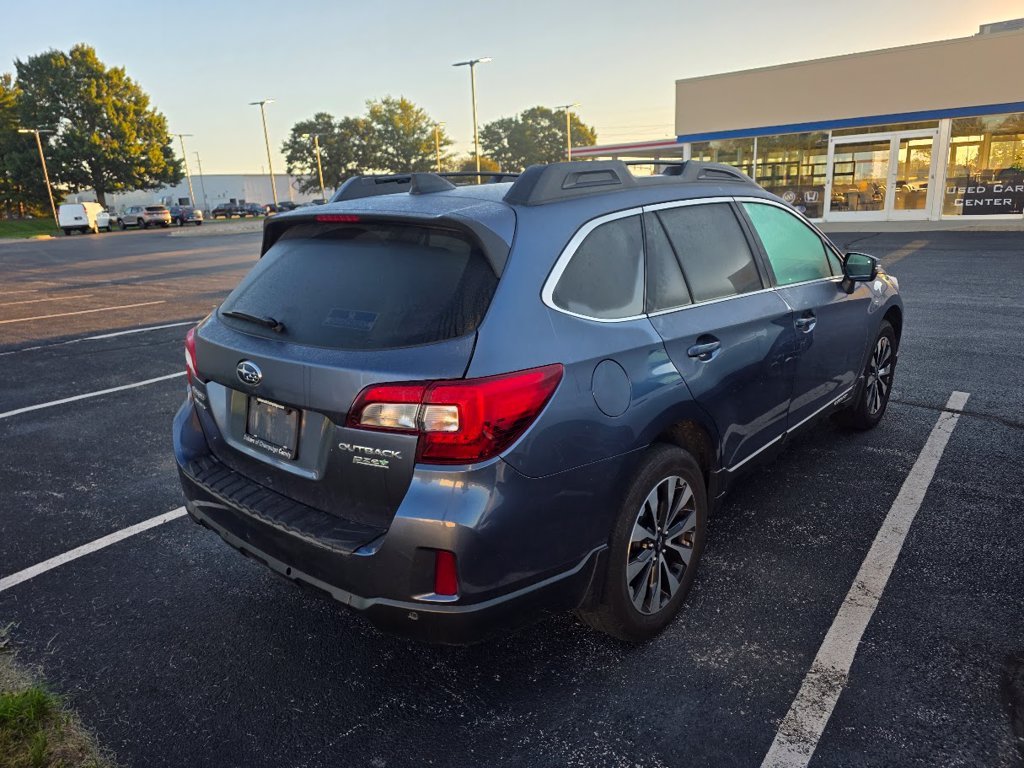 Used 2017 Twilight Blue Metallic Subaru 2.5i image 4