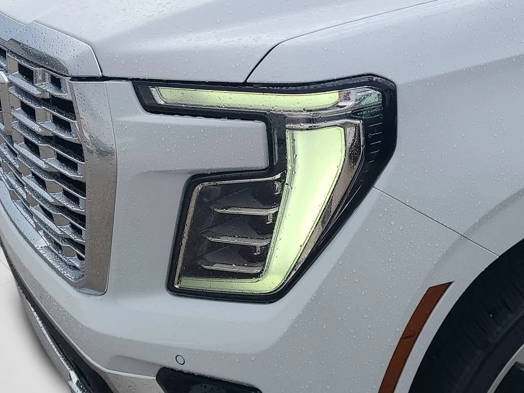 New 2026 Glacier White Tricoat GMC Denali image 25