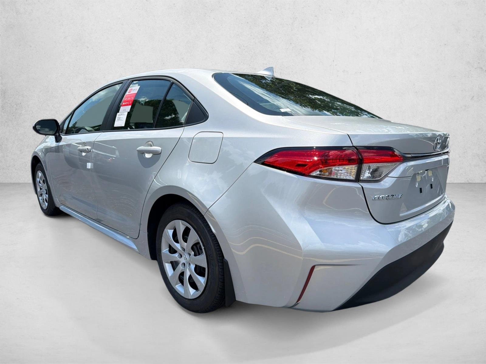 New 2026 Classic Silver Metallic Toyota LE image 5