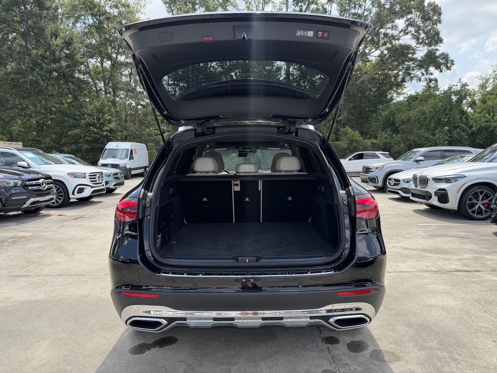 Certified Used 2026 Black Mercedes-Benz GLC 300 image 24