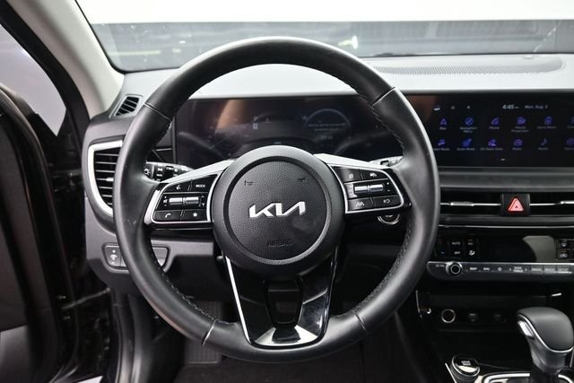 Used 2024 Black Kia S image 7