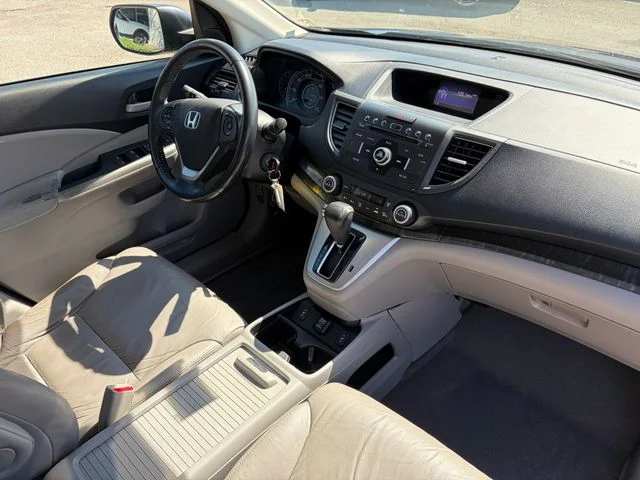 Used 2013  Honda EX-L image 4