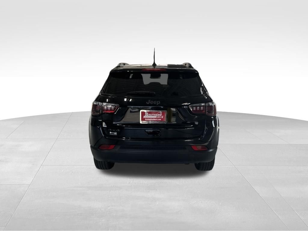 Used 2025 Black Jeep Latitude image 4