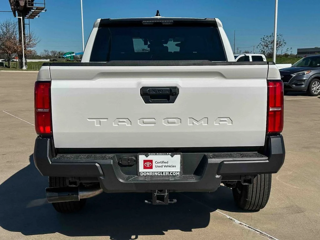 2026 Toyota Tacoma SR - Photo 26