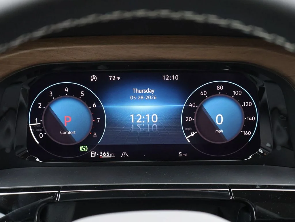New 2026 Black Volkswagen 2.0T SE w/Technology image 27