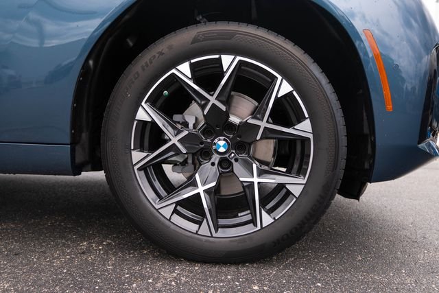 New 2026 Arctic Race Blue metallic BMW 30 xDrive image 11