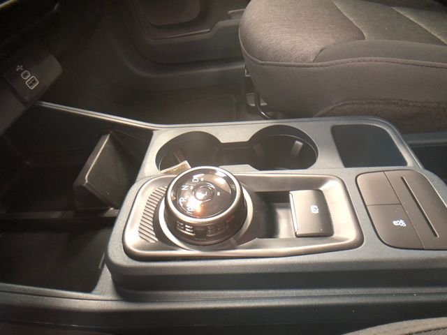 New 2026 Carbonized Gray Metallic Ford XLT image 17