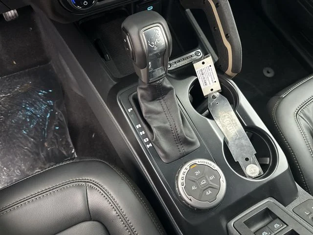 New 2025 Carbonized Gray Metallic Ford Badlands® image 21