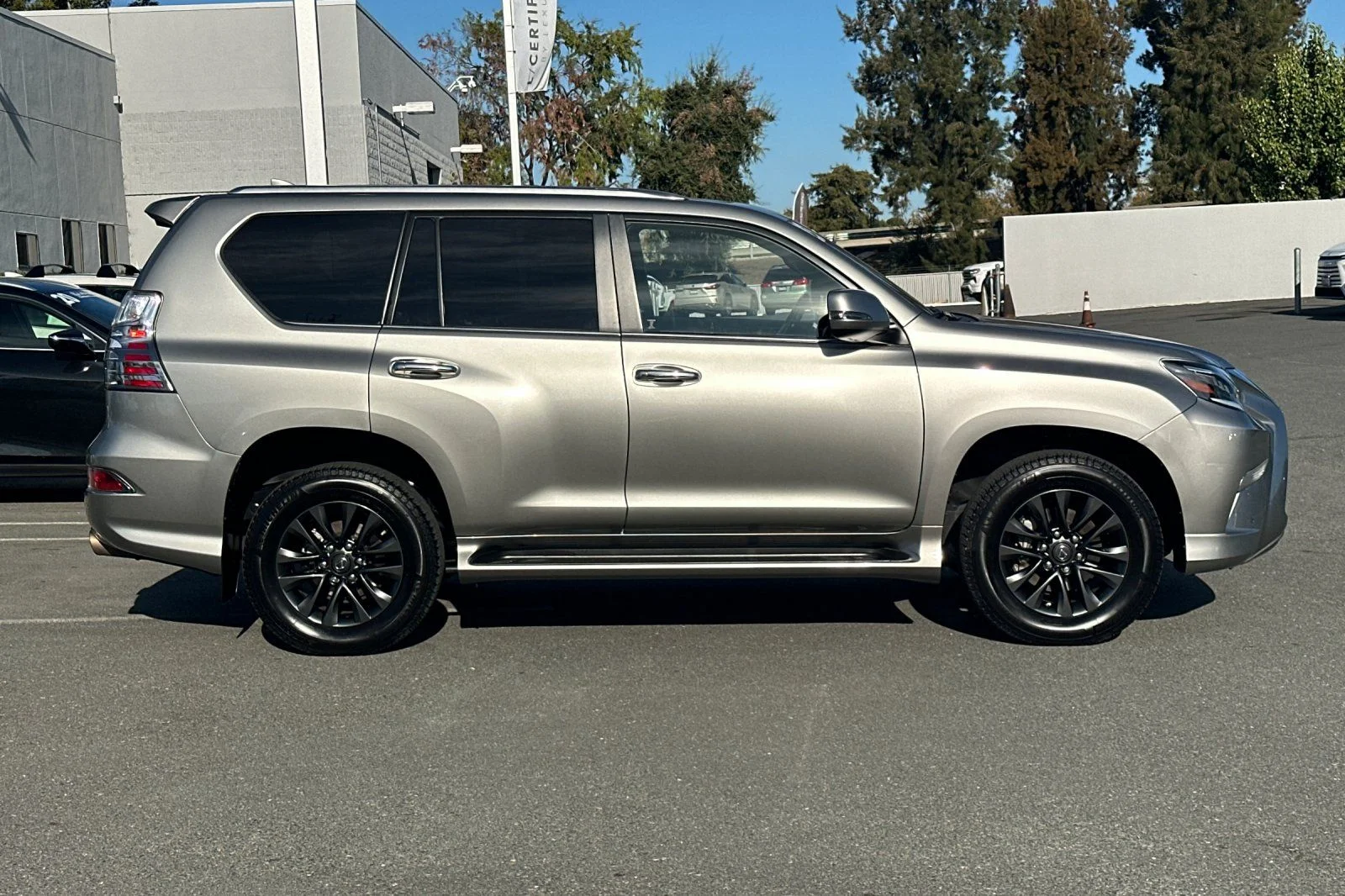 Certified Used 2023 Silver Lexus 460 image 3
