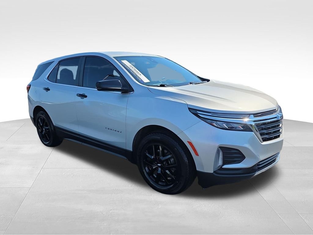 Used 2022 Silver Chevrolet LT image 4