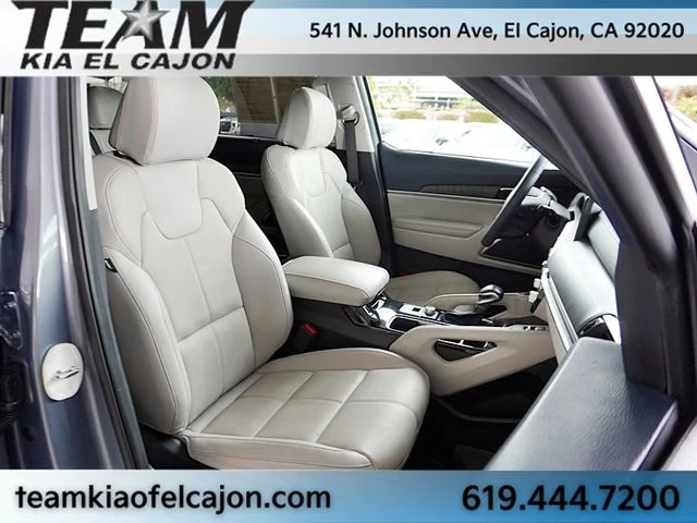 Used 2024 Silver Kia EX FWD image 12
