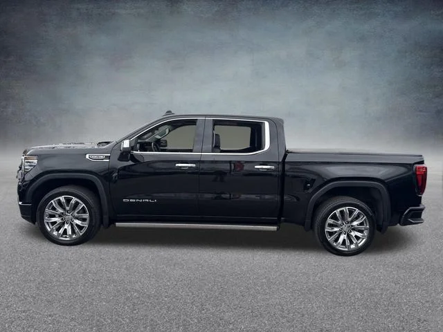 Used 2024 Black GMC Denali image 10