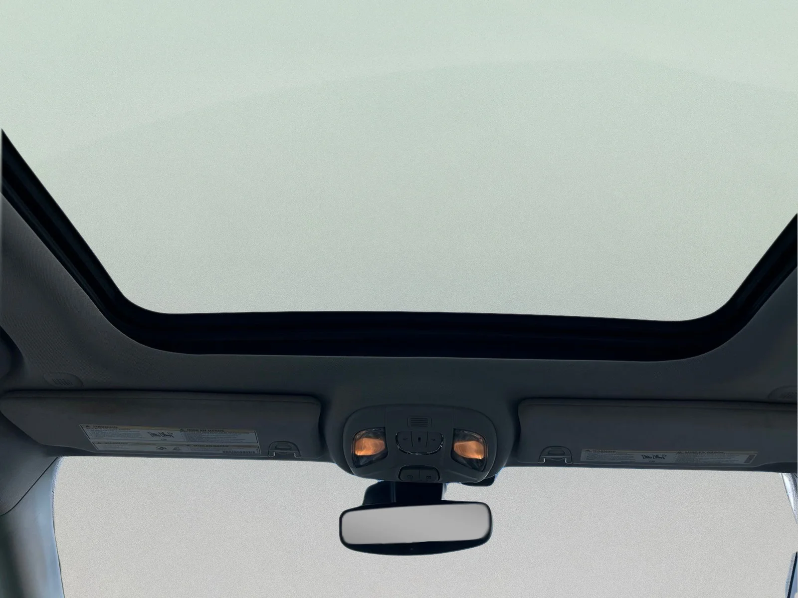 Used 2020 White Clearcoat Jeep Latitude image 19