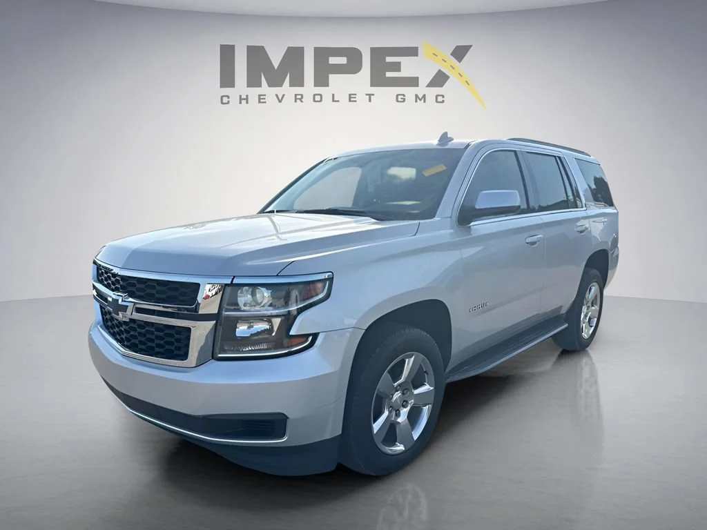 Used 2018 SILVER ICE METALLIC Chevrolet LT image 1