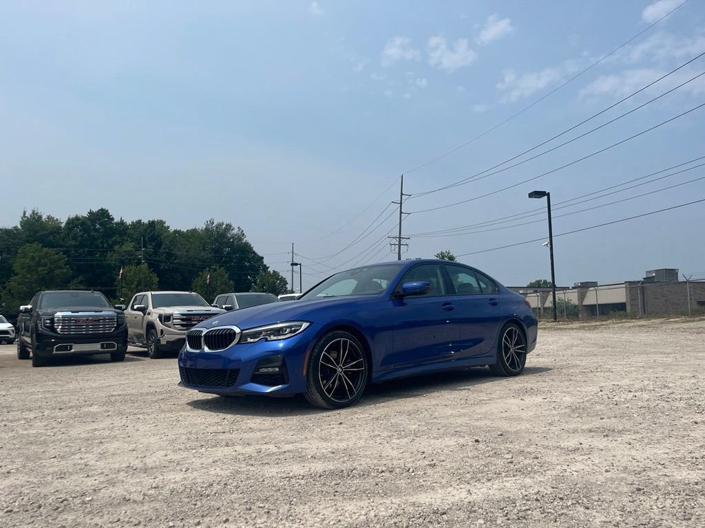 Used 2022 Portimao Blue Met BMW 330i xDrive image 2