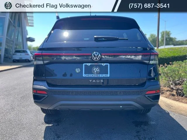 New 2026 Black Volkswagen 1.5T SE Black image 10