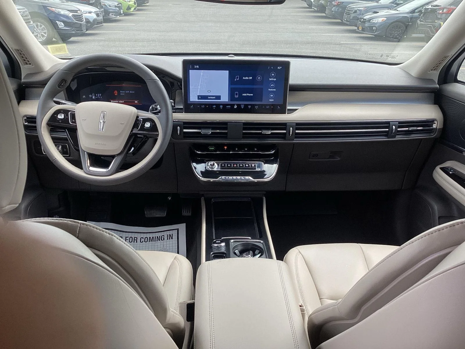 Used 2024 Pristine White Metallic Tri-Coat Lincoln Premiere image 14