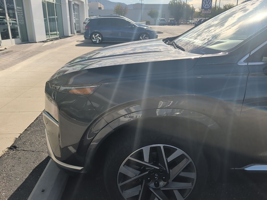 Used 2022 Gray Hyundai Calligraphy image 11