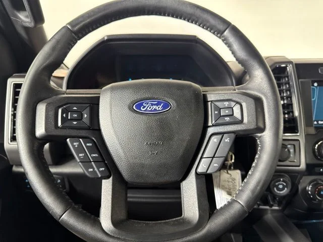 Used 2018 Magnetic Metallic Ford XLT image 18