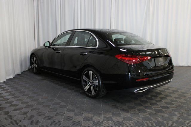 2025 Mercedes-Benz C-Class Sedan C 300 - Photo 39