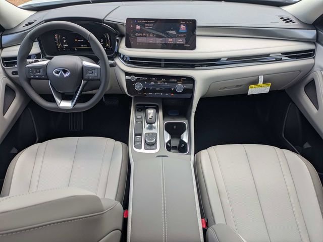 New 2027 RADIANT WHITE INFINITI Pure FWD image 16