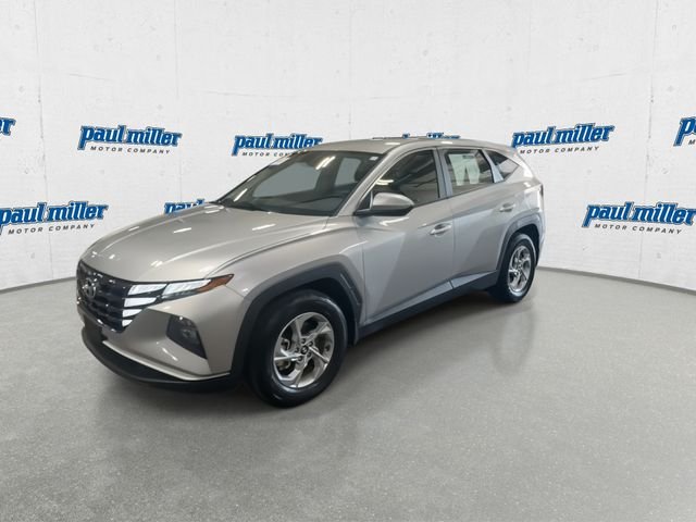 Used 2024 Silver Hyundai SE image 5