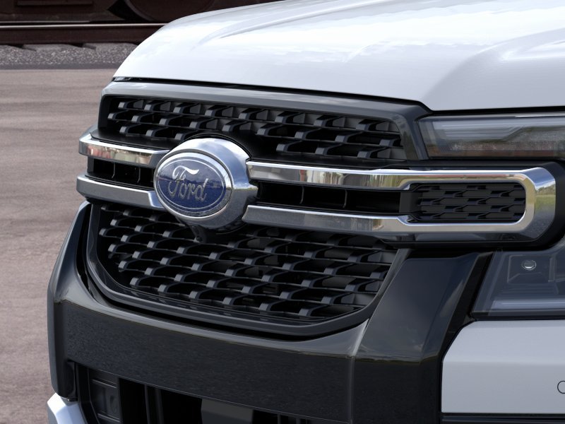 New 2026 Oxford White Ford Lariat® image 17