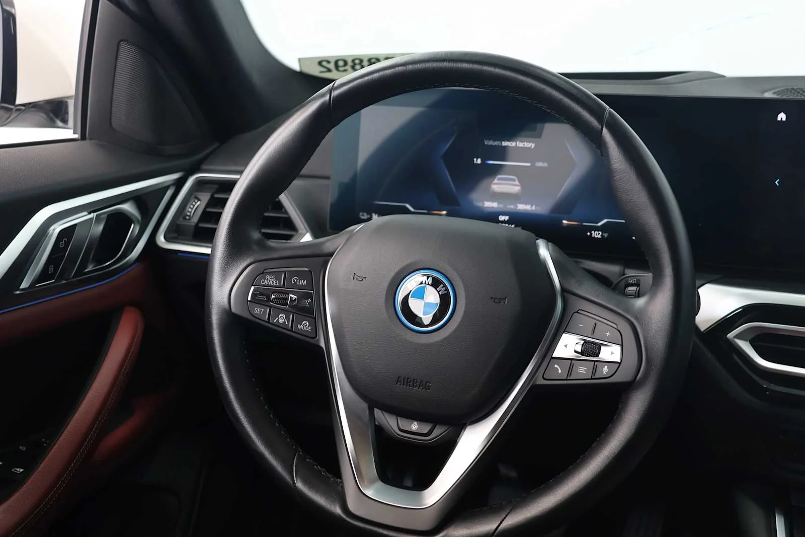Used 2023 Alpine White BMW eDrive35 image 27