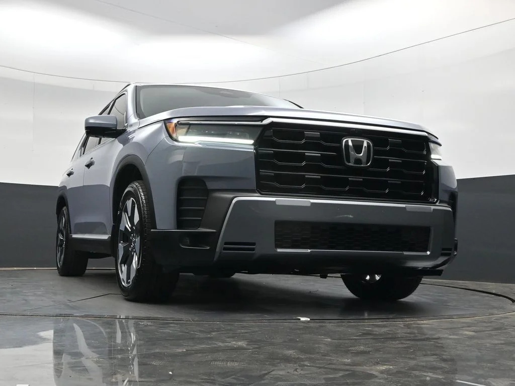 New 2026 Sonic Gray Pearl Honda Elite image 28