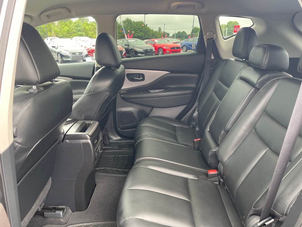 Used 2023 Gray Nissan SV image 14