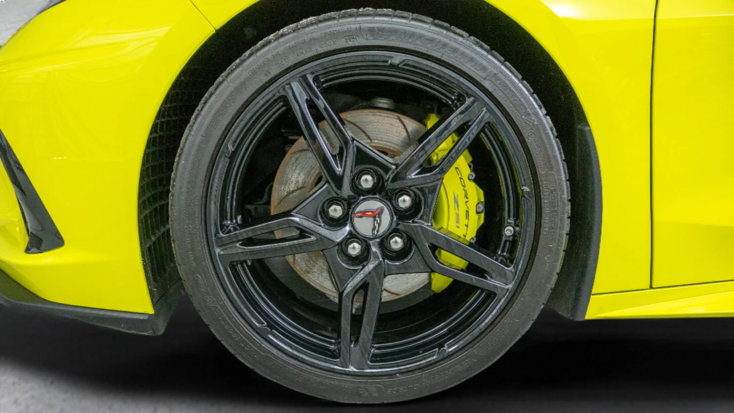 Used 2022 Accelerate Yellow Metallic Chevrolet 3LT image 9