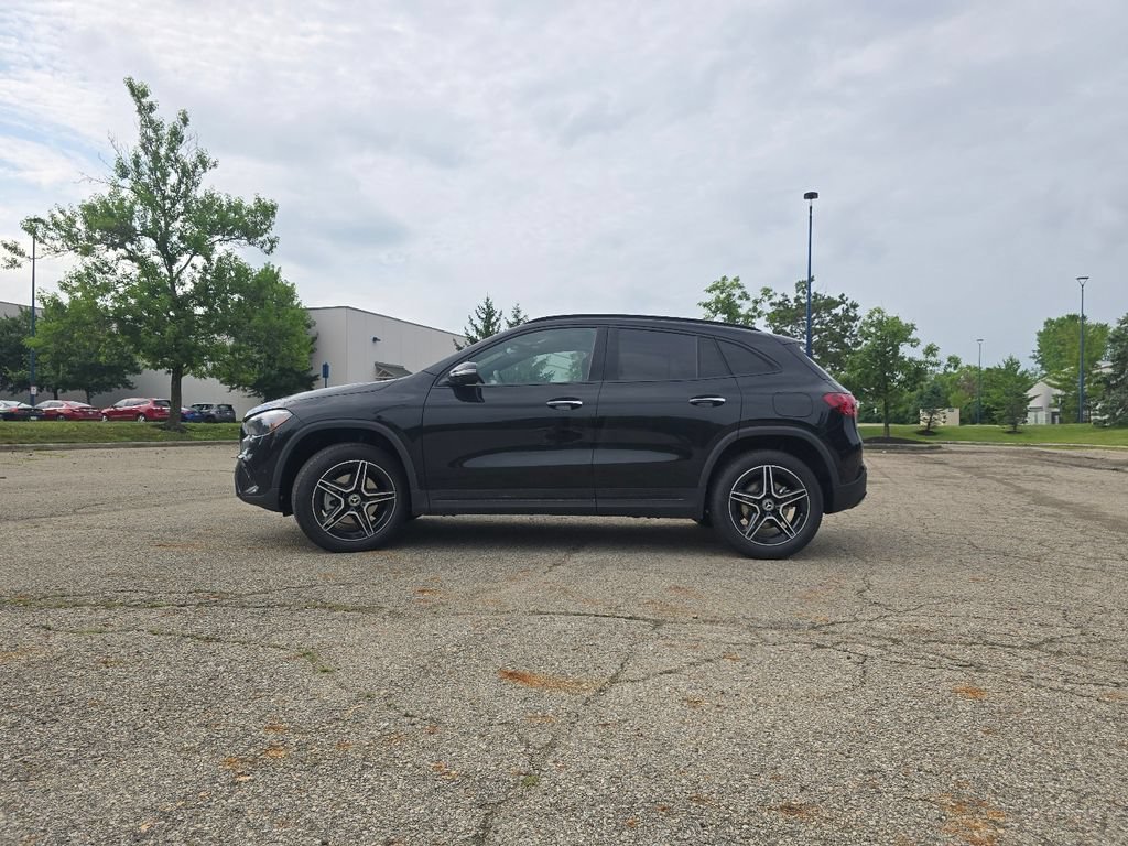 New 2026 Night Black Mercedes-Benz GLA 250 image 51