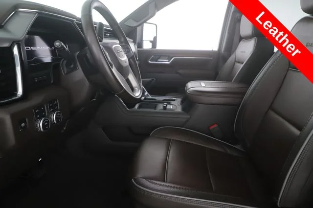 Used 2025 Black GMC Denali image 16