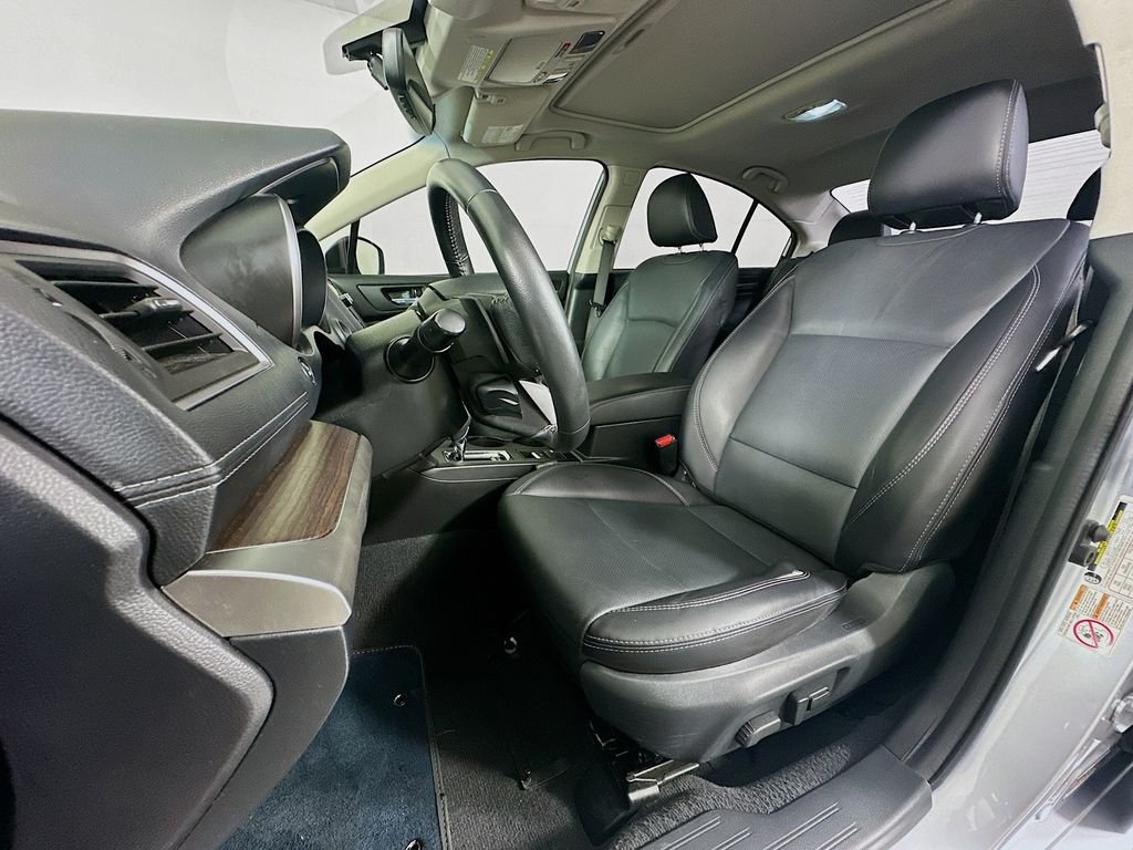 Used 2018 Silver Subaru 2.5i image 21