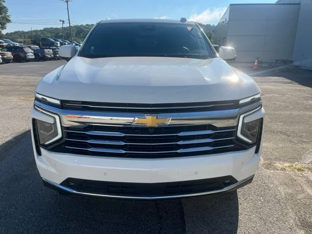 Used 2026 White Chevrolet LT image 11