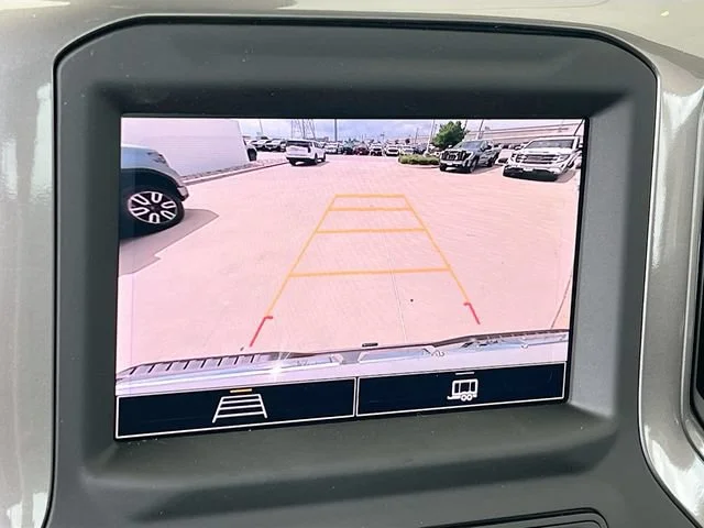 New 2026 Summit White GMC Pro image 9