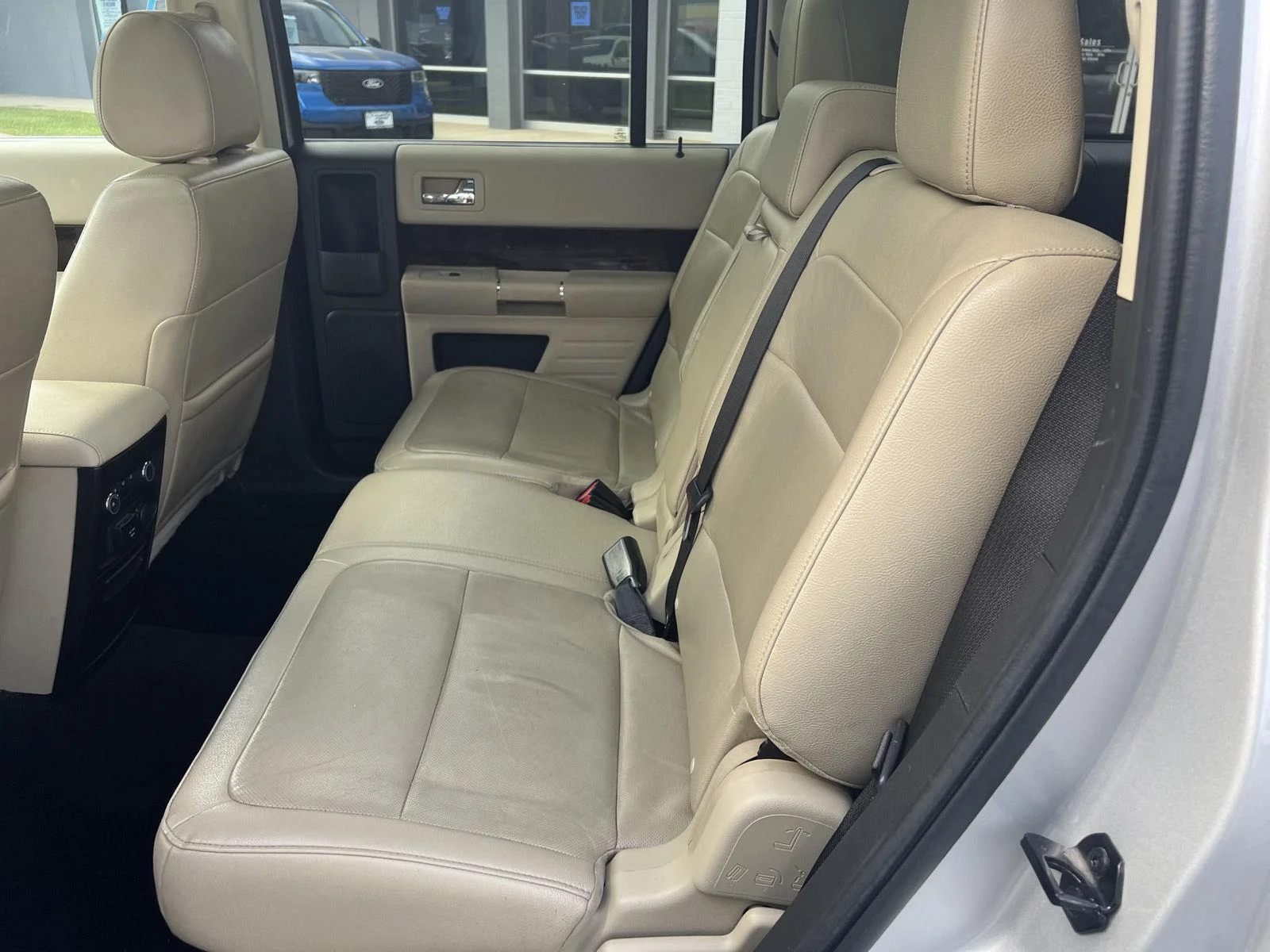 Used 2019 Ingot Silver Ford Limited image 8