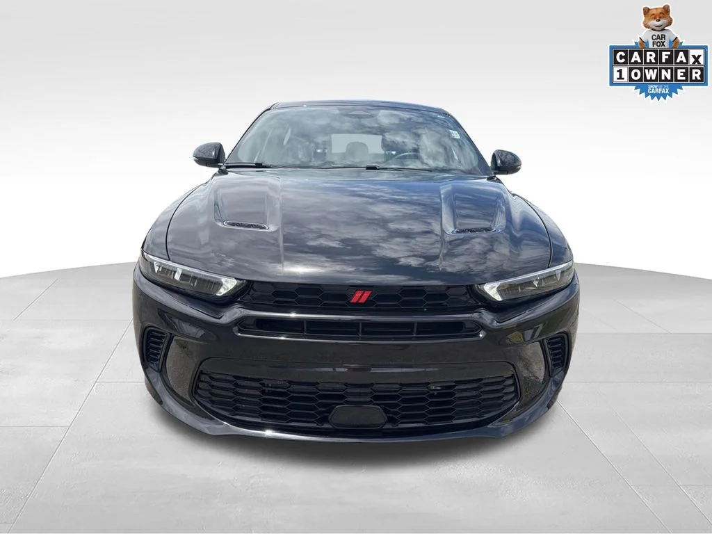 Used 2024  Dodge GT image 9