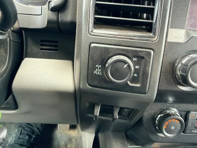 Used 2019 Red Ford XLT image 19