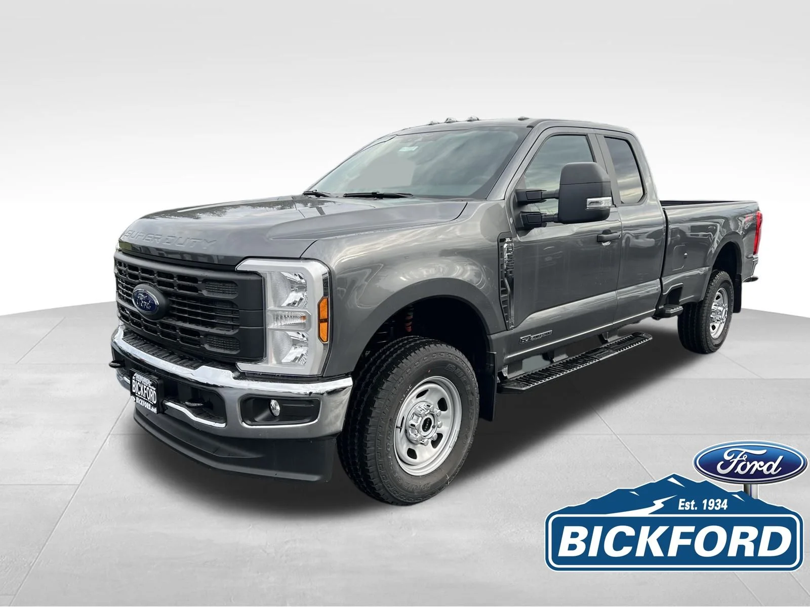New 2026 Gray Ford XL image 1