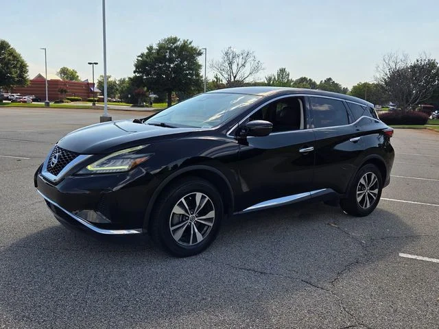 Used 2020 Black Nissan S image 3