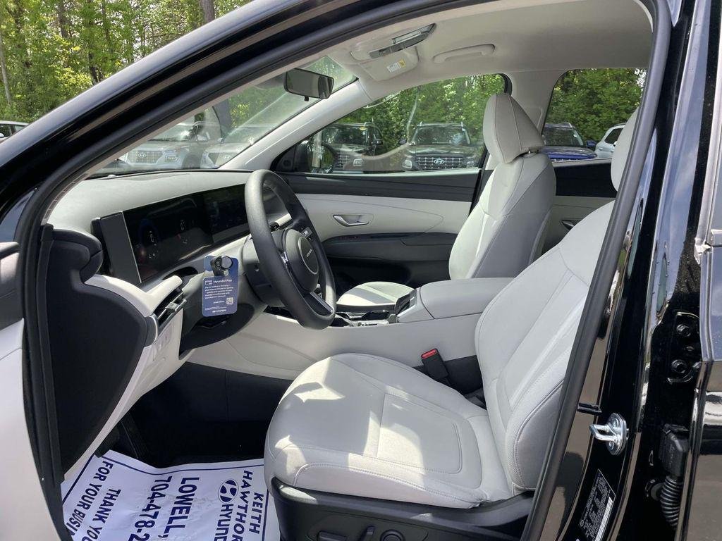 New 2026 Black Hyundai SEL AWD image 16