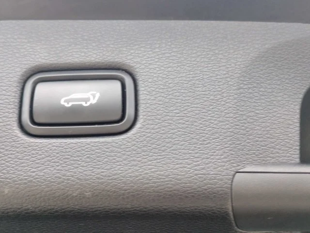 Used 2022 Black Kia EX image 14