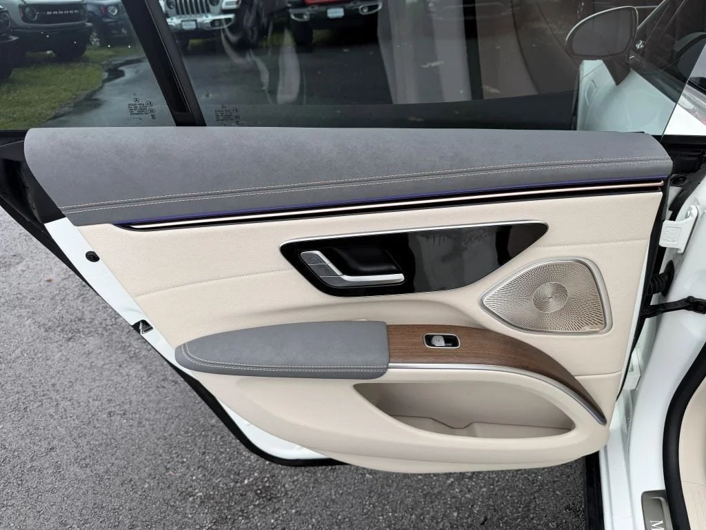 Used 2023 Polar White Mercedes-Benz EQS 450+ Sedan w/ Active Ambient Lighting & Rear Spoiler image 21